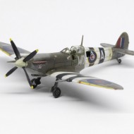 Spitfire Mk IXc by Artur Domański in 1:144 scale